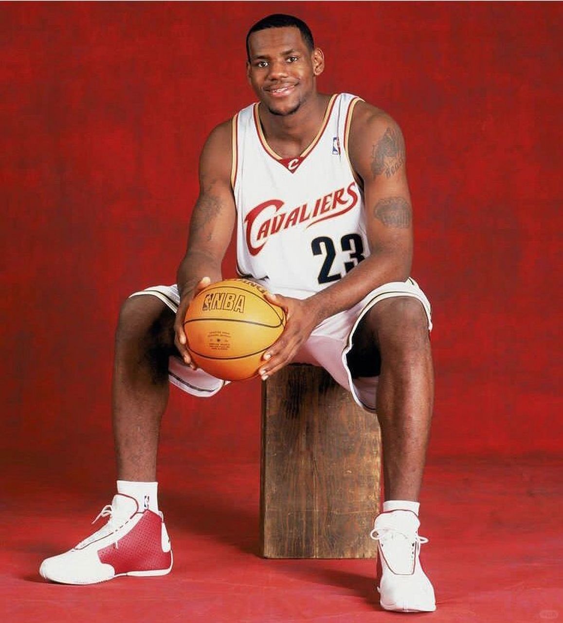 开云体育-包含清晨克里夫兰骑士备战NBA总决赛，战术微调细节曝光，底气十足，赛季目标并未改变的词条