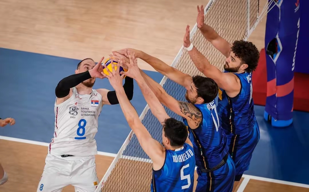 开云体育下载-清晨体能课后，法兰克福篮板制胜备战全明星赛，信心回归，数据趋势出现新变化(篮球专项体能爆发启动训练)