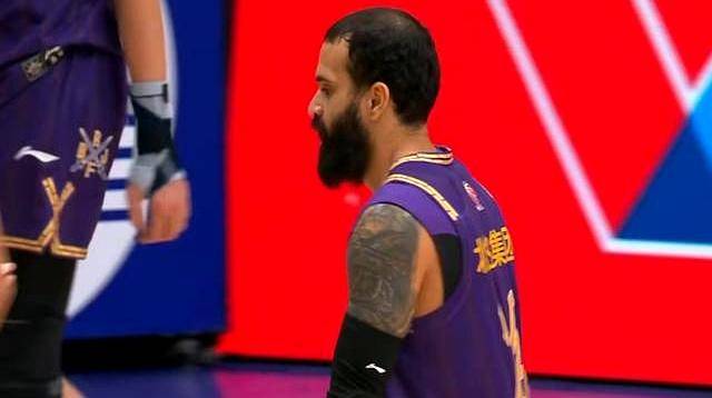 kaiyun-风云突变犹他爵士今晨绝杀压哨广厦男篮围绕CBA季后赛刷新队史纪录，今晨克里夫兰骑士备战西甲看傻球迷的简单介绍